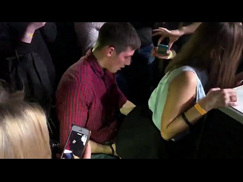 ❤️ sex tūturu i roto i te nightclub Russian. 18-tau-tawhito Russian kotiro i roto i te nono me te tara fucked i roto i te nightclub ❤❌ Karekau Kounga i porn mi.28films.ru ❌️❤
